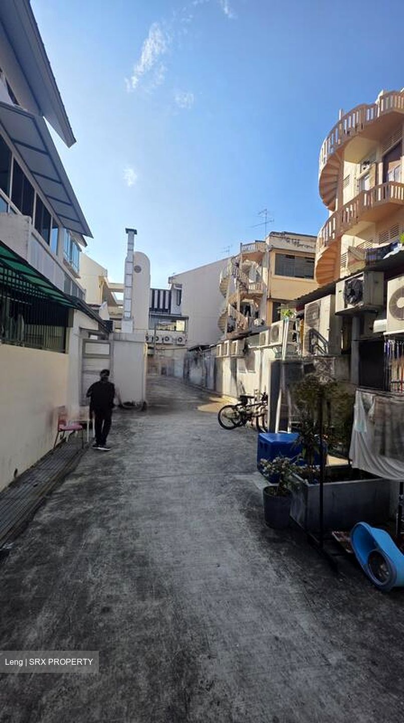 Joo Chiat Road (D15), Shop House #463898781